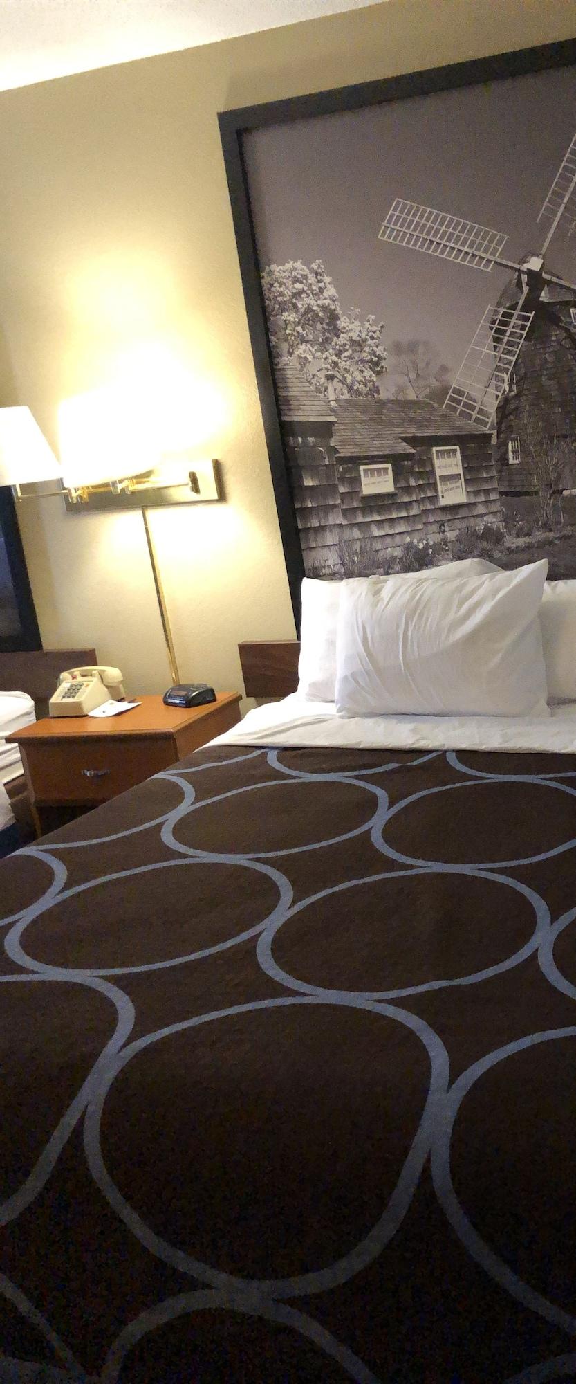 Super 8 By Wyndham Montgomery Maybrook Экстерьер фото