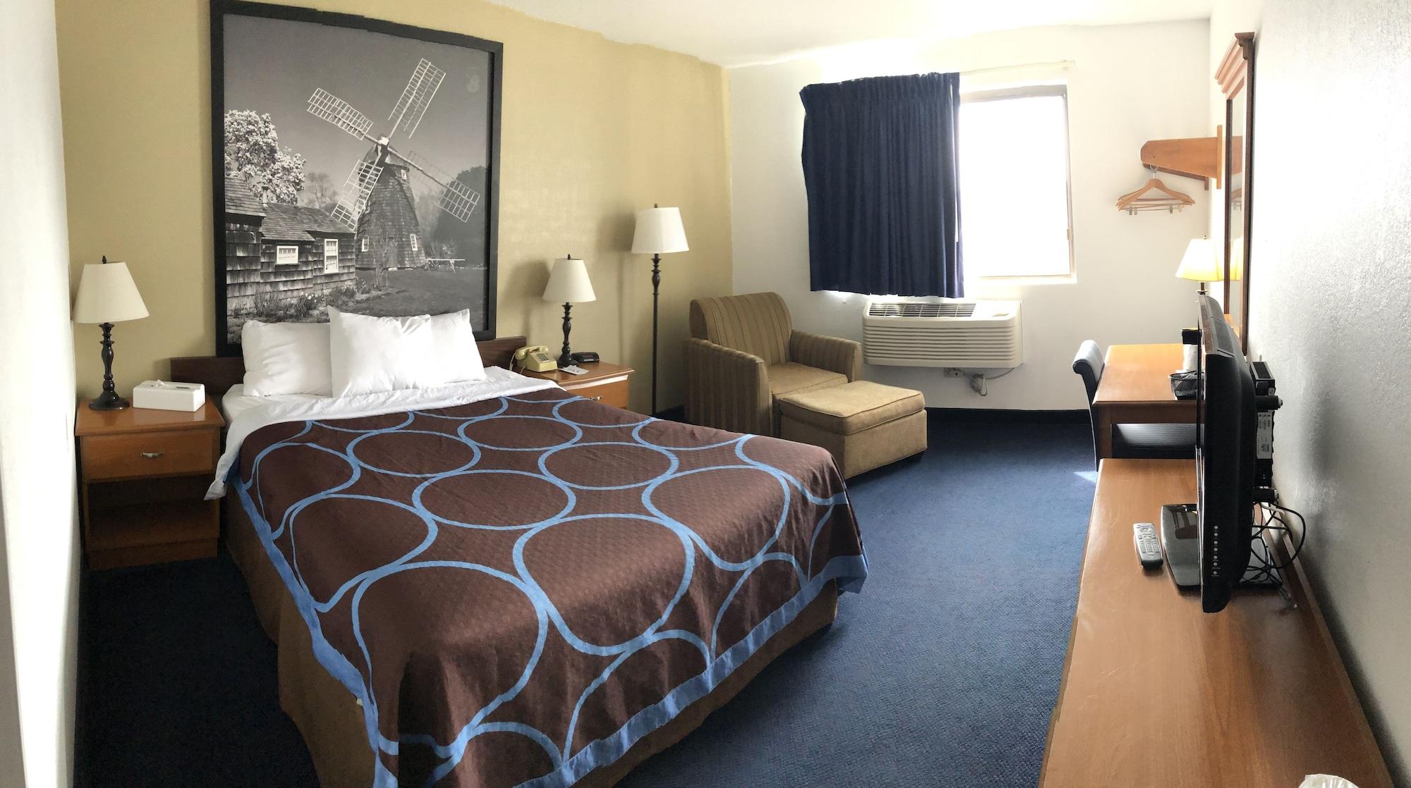 Super 8 By Wyndham Montgomery Maybrook Экстерьер фото